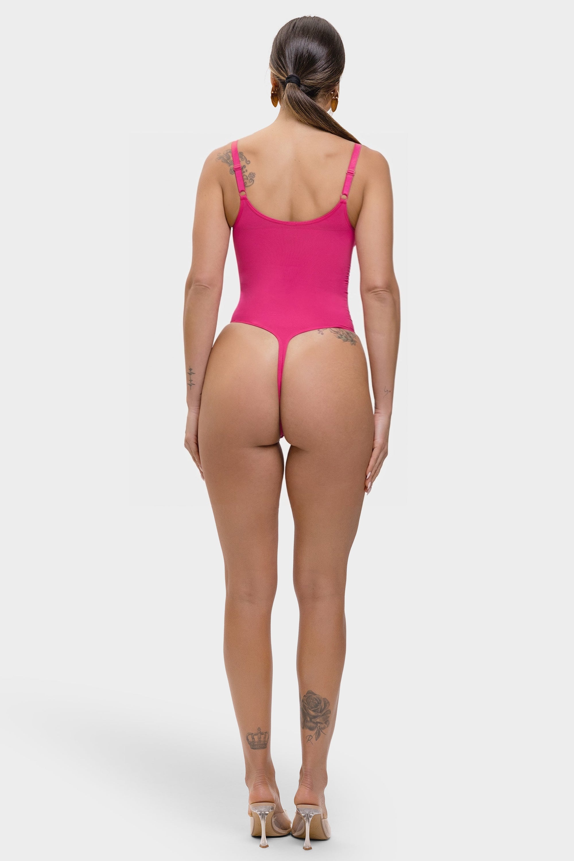 Stefanie Zipper – Extreme Snatching Bodysuit – Built-In Chest Support &amp; Inner Clips